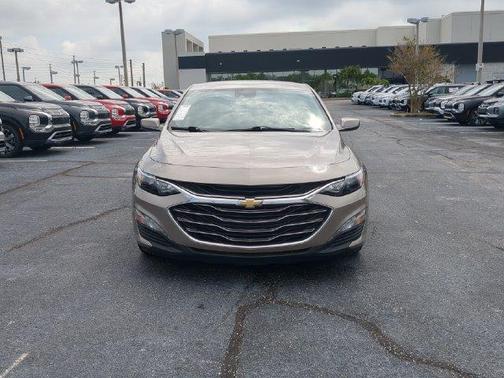 Mineral Gray Metallic 2025 Chevrolet Malibu LT