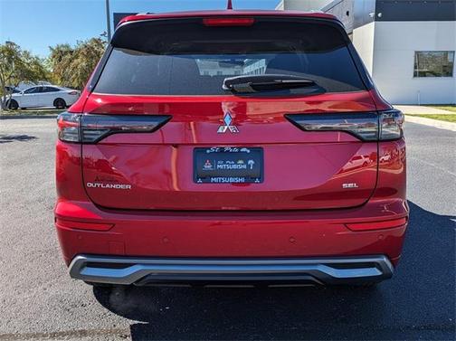 2025 Mitsubishi Outlander SEL