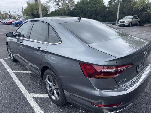 2019 Volkswagen Jetta 1.4T R-Line