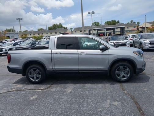 Silver 2023 Honda Ridgeline RTL-E
