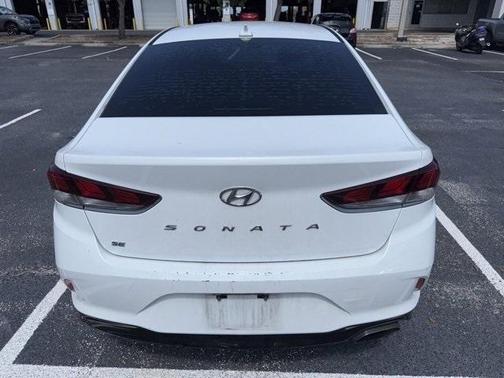 2018 Hyundai SONATA SE