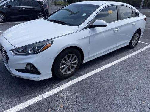 2018 Hyundai SONATA SE