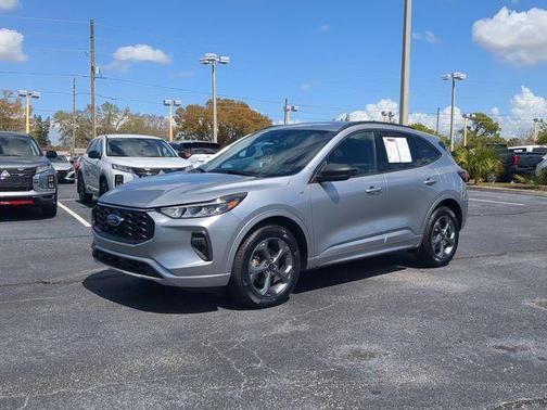 2023 Ford Escape ST-Line