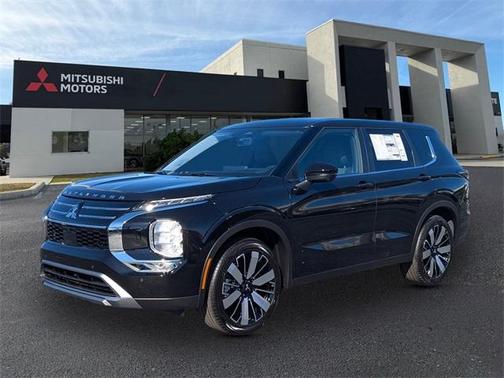 2026 Mitsubishi Outlander SE