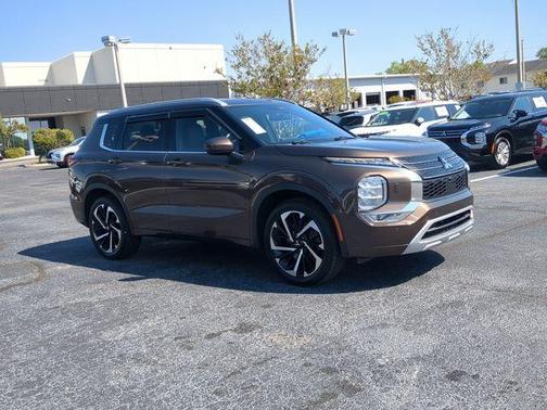 2022 Mitsubishi Outlander SEL