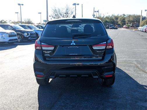 2026 Mitsubishi Outlander Sport 2.0 LE