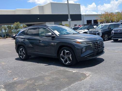 Dark Gray Metallic 2024 Hyundai TUCSON Limited