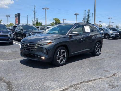 Dark Gray Metallic 2024 Hyundai TUCSON Limited