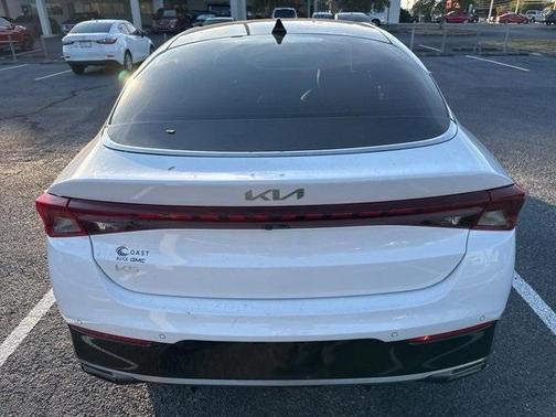 2023 Kia K5 EX