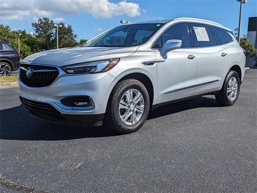 2020 Buick Enclave Essence