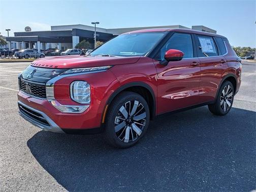 2025 Mitsubishi Outlander SE