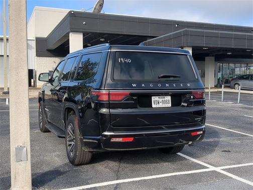 2024 Jeep Wagoneer Series II