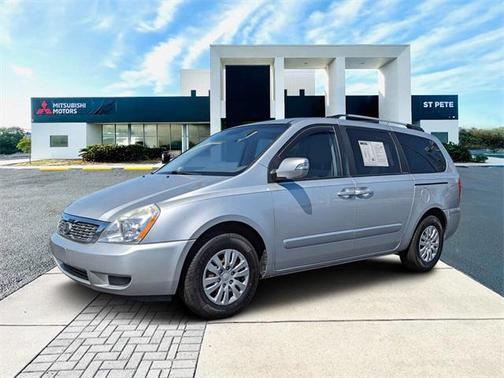 2012 Kia Sedona LX