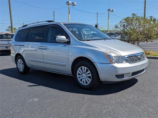 2012 Kia Sedona LX