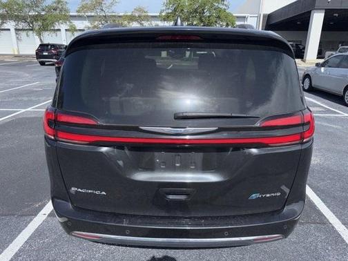 2021 Chrysler Pacifica Hybrid Touring L