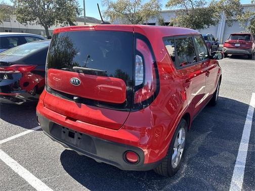 2019 Kia Soul Base