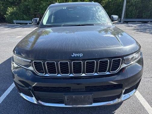 2023 Jeep Grand Cherokee L Laredo