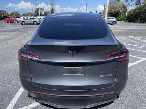 2023 Tesla Model Y Performance