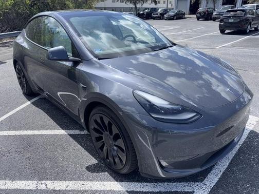 2023 Tesla Model Y Performance