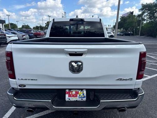 Bright White Clearcoat 2023 RAM 1500 Limited