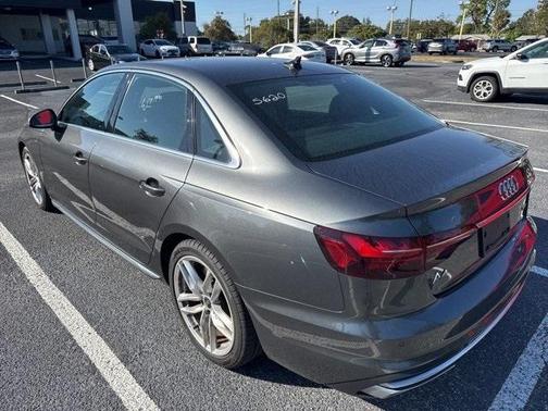 2024 Audi A4 45 S line quattro Premium