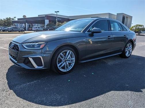 2024 Audi A4 45 S line quattro Premium