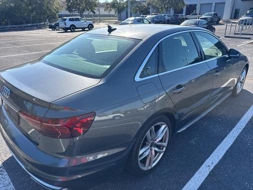 2024 Audi A4 45 S line quattro Premium