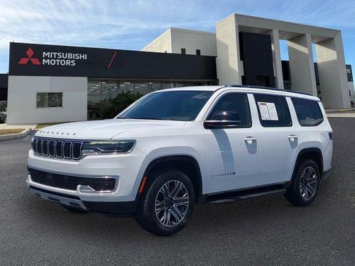 Bright White Clearcoat 2024 Jeep Wagoneer Series II