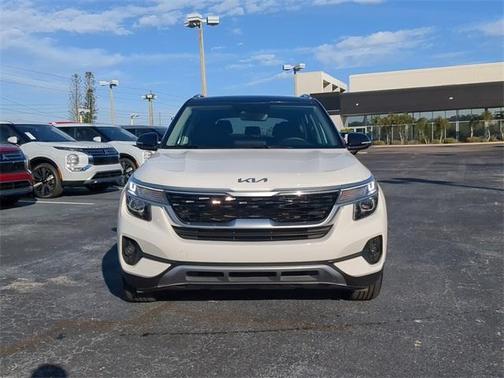 2023 Kia Seltos S