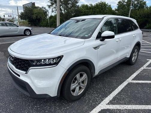 2022 Kia Sorento LX