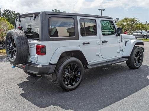 2022 Jeep Wrangler Unlimited 4xe Sahara