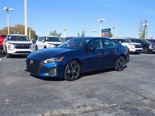 2024 Nissan Altima 2.5 SR