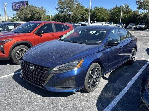 2024 Nissan Altima 2.5 SR