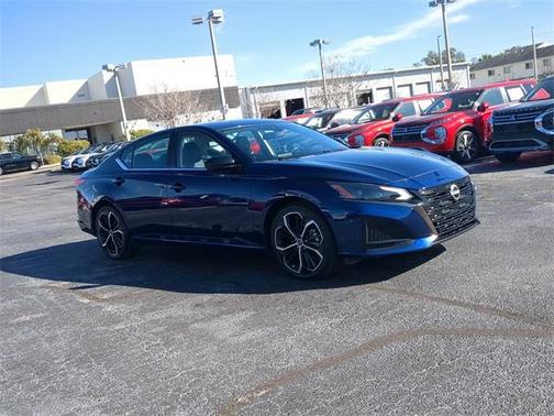 2024 Nissan Altima 2.5 SR