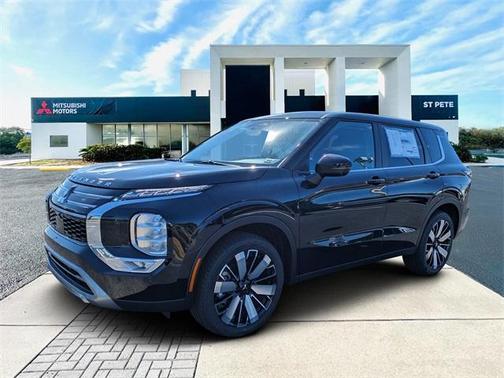 2025 Mitsubishi Outlander SE