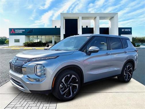 2024 Mitsubishi Outlander SE