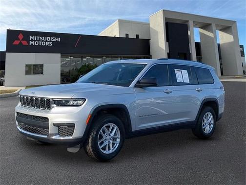 2022 Jeep Grand Cherokee L Laredo