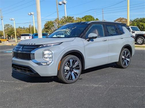 2025 Mitsubishi Outlander SEL