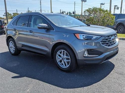 2022 Ford Edge SEL