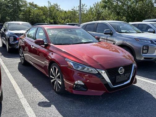 Sunset Drift Chromaflair 2019 Nissan Altima 2.5 Platinum