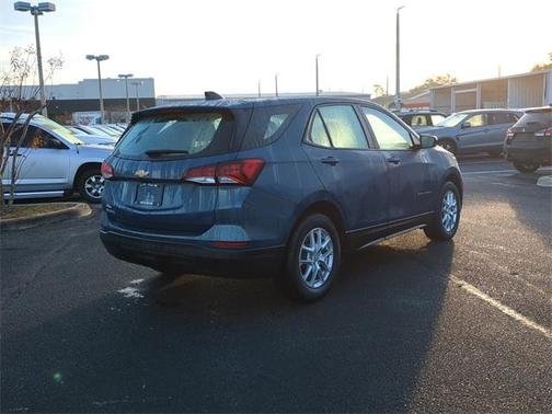 2024 Chevrolet Equinox LS