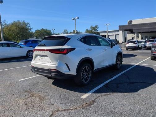 2024 Lexus NX 250 Premium