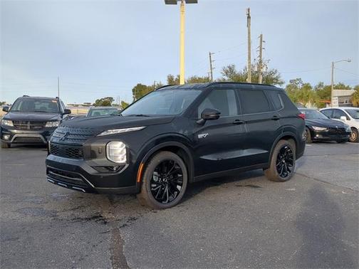 2025 Mitsubishi Outlander PHEV SEL Black Edition