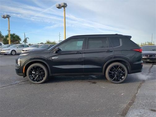 2025 Mitsubishi Outlander PHEV SEL Black Edition