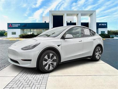 2023 Tesla Model Y Long Range