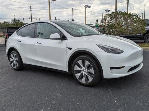 2023 Tesla Model Y Long Range