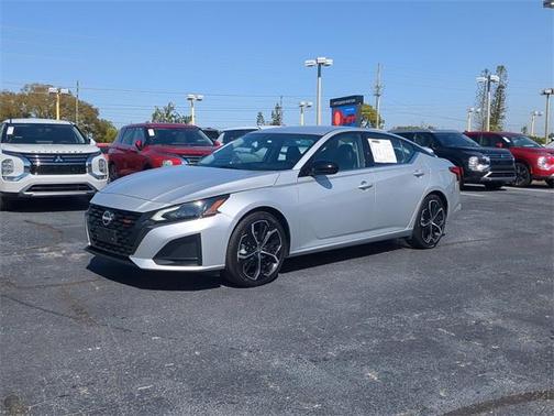 2024 Nissan Altima 2.5 SR