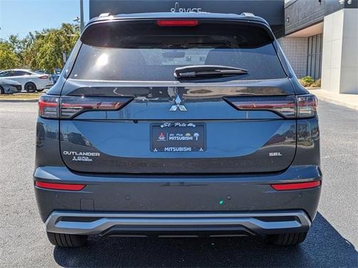 2025 Mitsubishi Outlander SEL
