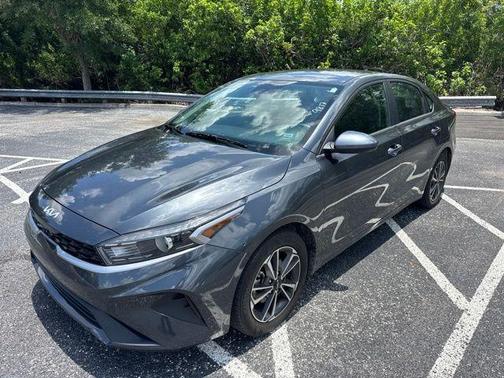 Gravity Gray 2024 Kia Forte LXS