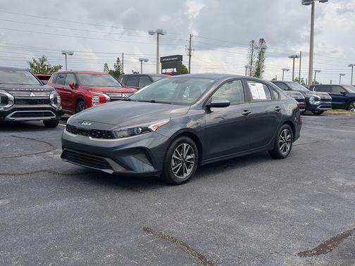 Gravity Gray 2024 Kia Forte LXS